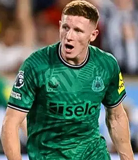 英超雙雄競(jìng)逐安德森，曼市或迎中場(chǎng)新星