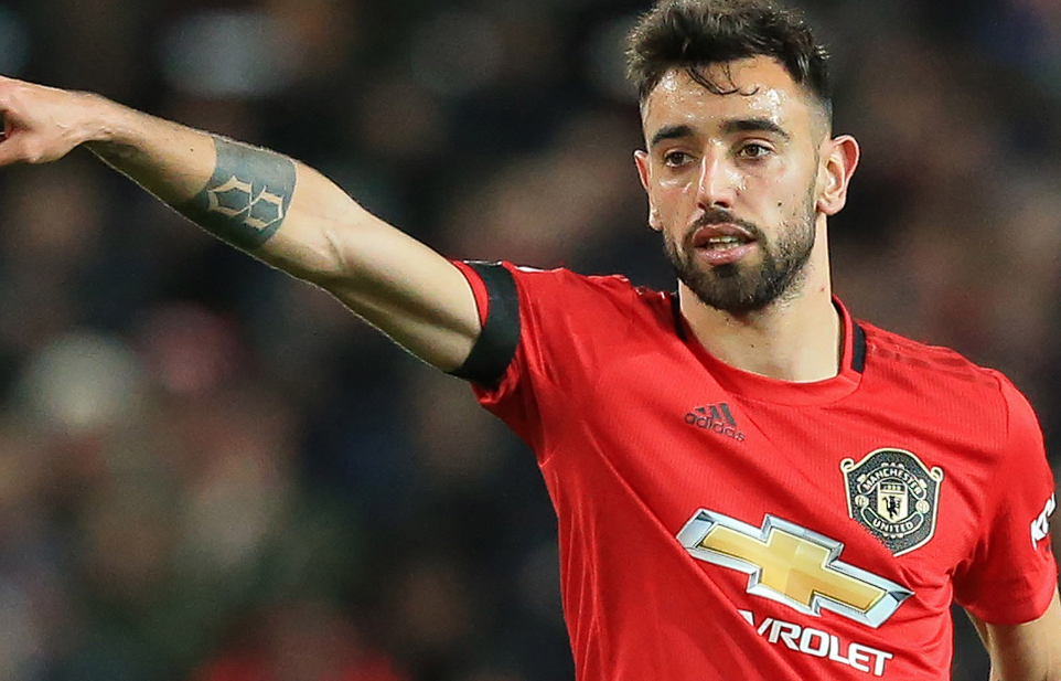 曼聯(lián)中場(chǎng)引援新動(dòng)向：B費(fèi)力薦M費(fèi)，多隊(duì)競(jìng)逐年輕才俊